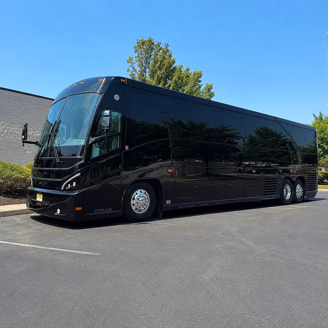hialeah charter bus rental fleet
