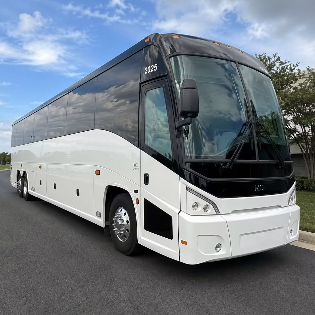 hialeah church shuttle services for weekly sunday worship and regular congregation needs